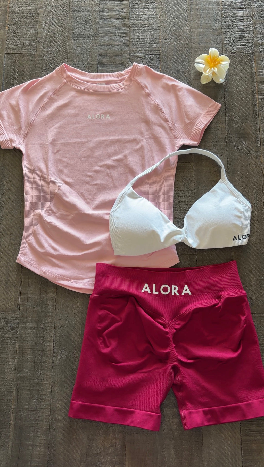 Essential Tee
